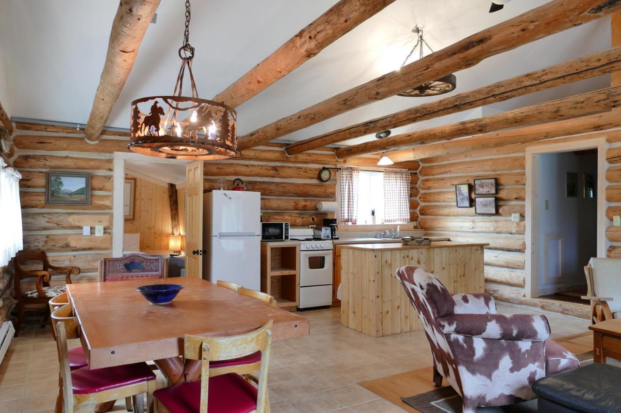 Trail Shop Inn Wapiti Exteriér fotografie