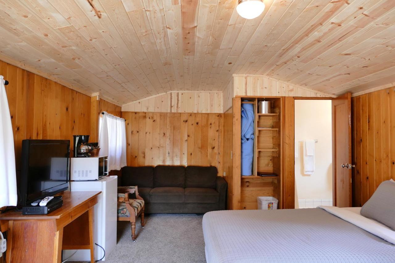 Trail Shop Inn Wapiti Exteriér fotografie