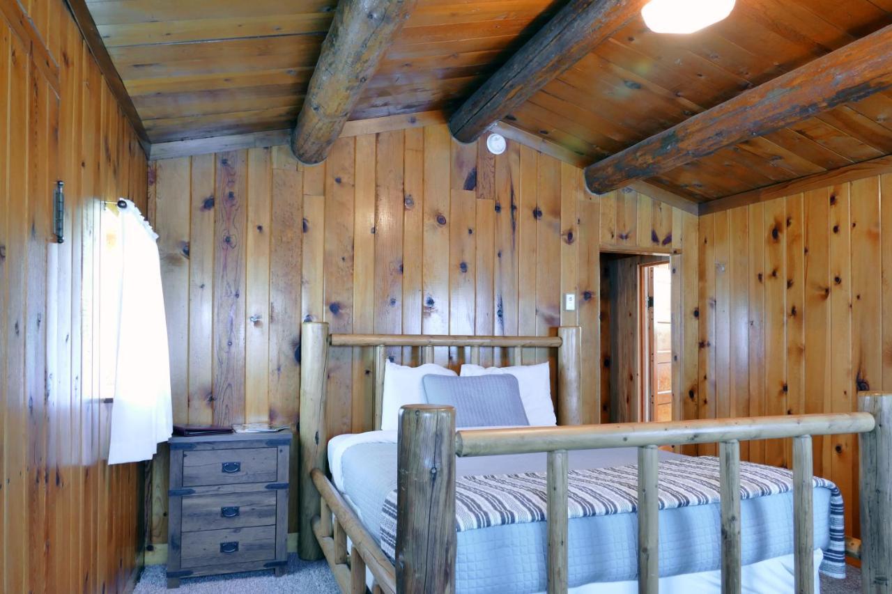 Trail Shop Inn Wapiti Exteriér fotografie